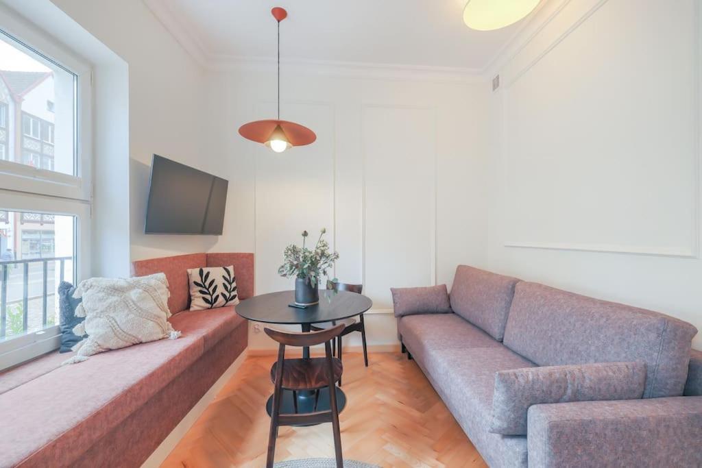 Modern Apartment In City Centre Гданьск Экстерьер фото